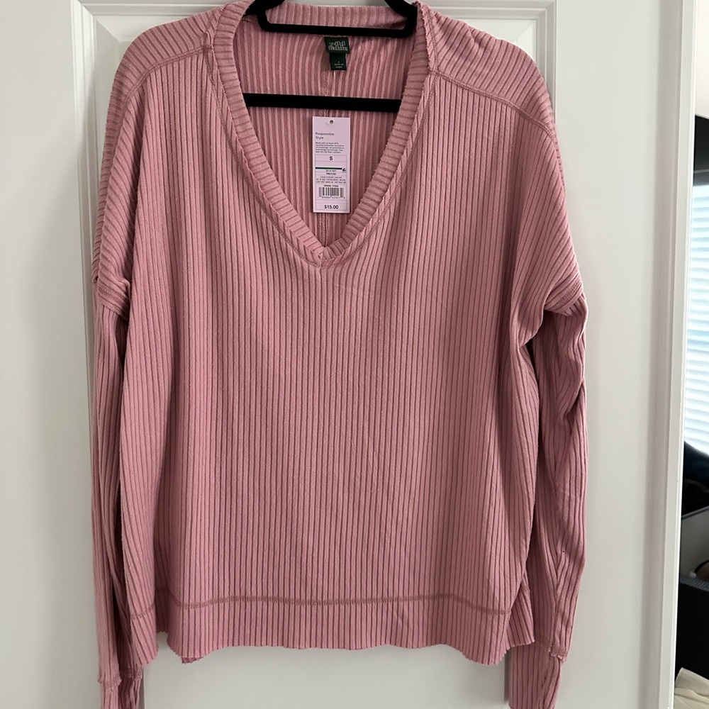 NWT Wild Fable Ribbed V-Neck Blush Pink LS Top